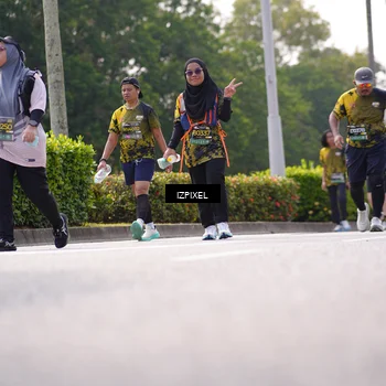 Runner Photo 6611776