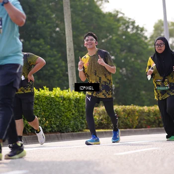 Runner Photo 6611779