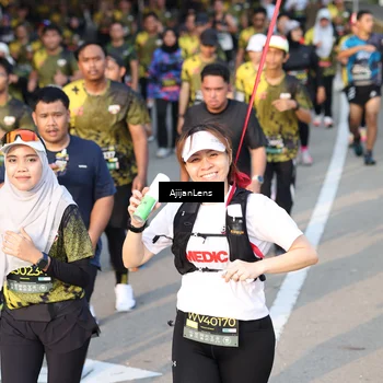 Runner Photo 6611799
