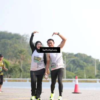 Runner Photo 6611805