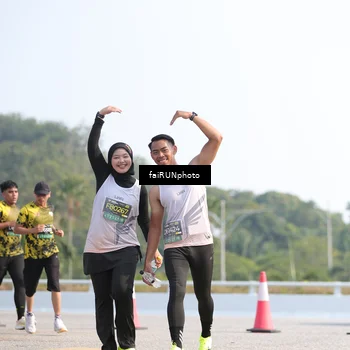 Runner Photo 6611809