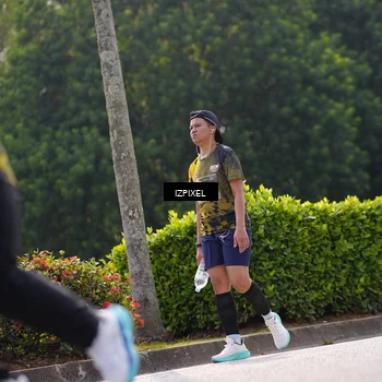 Runner Photo 6611841