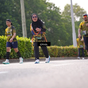 Runner Photo 6611848