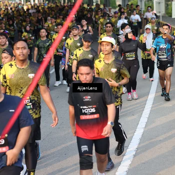 Runner Photo 6611853