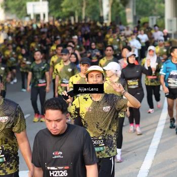 Runner Photo 6611880