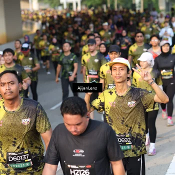 Runner Photo 6611885