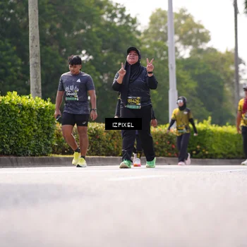 Runner Photo 6611892