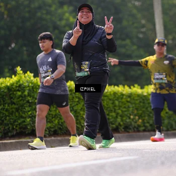 Runner Photo 6611893