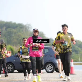 Runner Photo 6611898