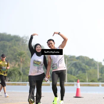 Runner Photo 6611906