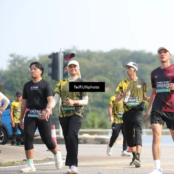Runner Photo 6611987