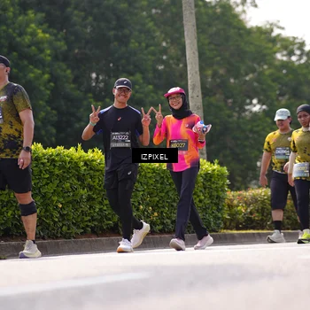 Runner Photo 6612030