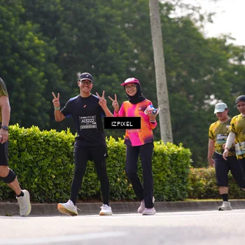 Runner Photo 6612034