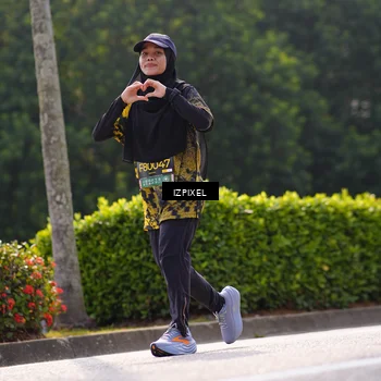 Runner Photo 6612035