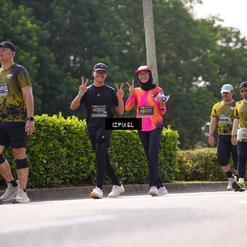 Runner Photo 6612039