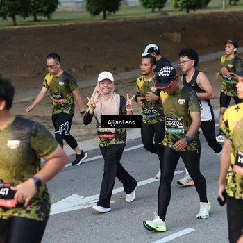 Runner Photo 6612041