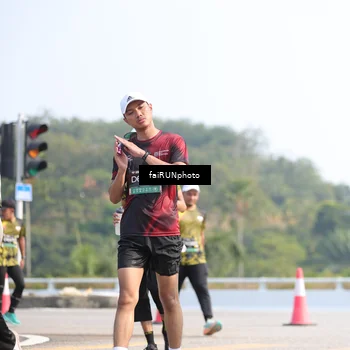 Runner Photo 6612049