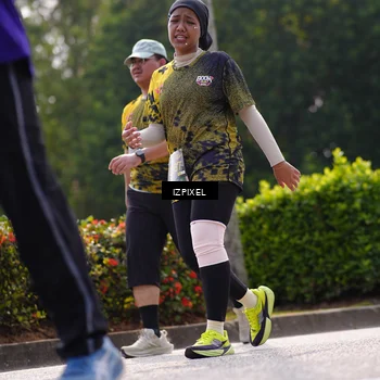 Runner Photo 6612057
