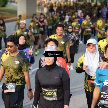 Runner Photo 6612074