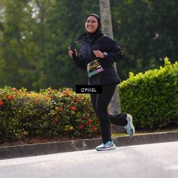 Runner Photo 6612081