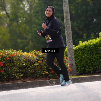 Runner Photo 6612090