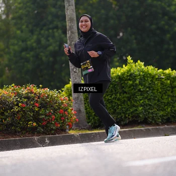 Runner Photo 6612099