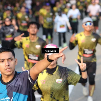 Runner Photo 6612111