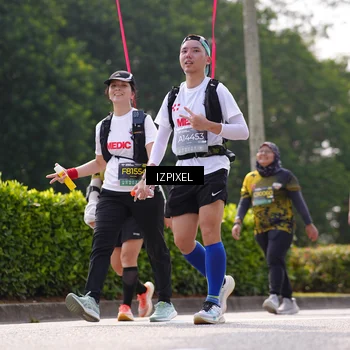 Runner Photo 6612114
