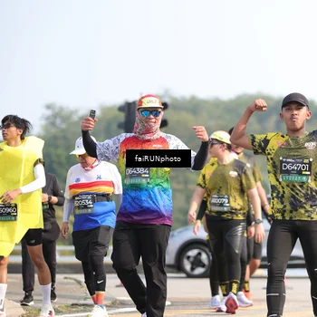 Runner Photo 6612137