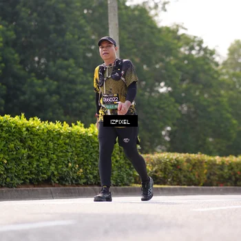 Runner Photo 6612165