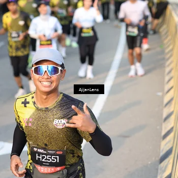 Runner Photo 6612171