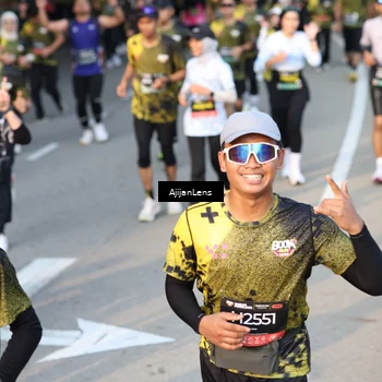 Runner Photo 6612177