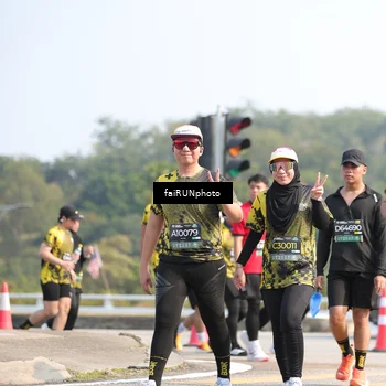 Runner Photo 6612203