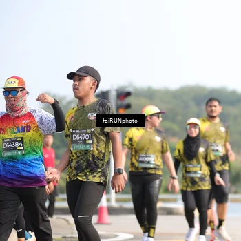 Runner Photo 6612204