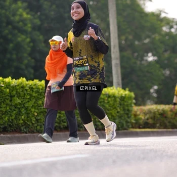 Runner Photo 6612205