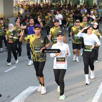 Runner Photo 6612212