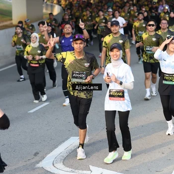 Runner Photo 6612230