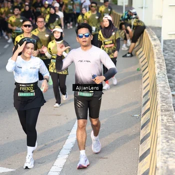 Runner Photo 6612257