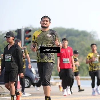 Runner Photo 6612261