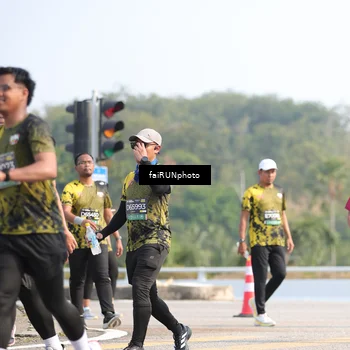 Runner Photo 6612279