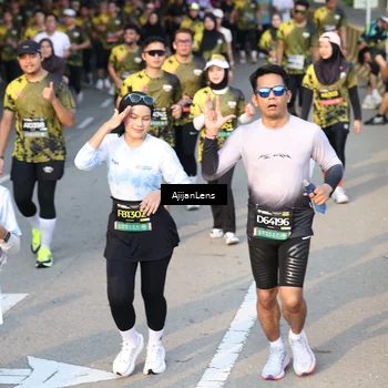 Runner Photo 6612286