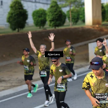 Runner Photo 6612289