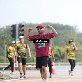 Runner Photo 6612307