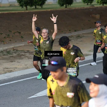 Runner Photo 6612310
