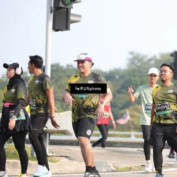 Runner Photo 6612346