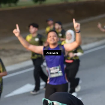 Runner Photo 6612347