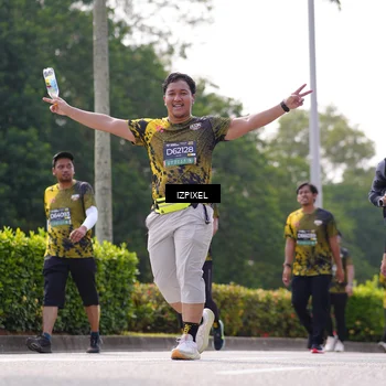 Runner Photo 6612356
