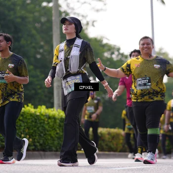 Runner Photo 6612375