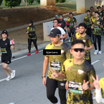 Runner Photo 6612391