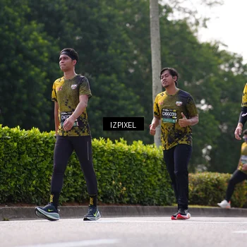 Runner Photo 6612402